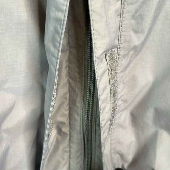 THE NORTH FACE HyVent Grey Pink Waterproof Nylon Rain Hood Jacket Gorpcore S - Picture 9 of 16